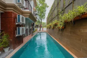 The Green House - New luxury 1BHK with Pool View - Image 4