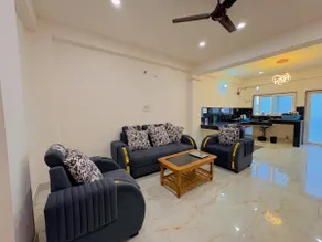 Grand Luxury Flat & Green Views 3BHK - Image 2