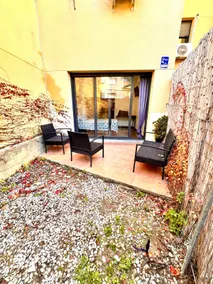 Large Apartment with Terrace and Lots of Sun - Image 2