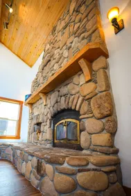 NEW Pet Friendly Rental! - Image 2