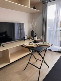 New York, in Santiago. An apartment I'd stay at again - Image 3