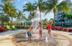 Pet-Friendly! Waterfront Lanai, Bunk Room, Pool - Image 2
