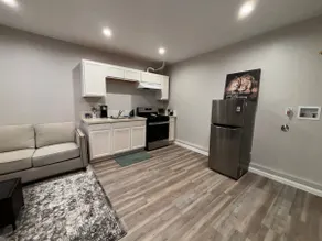 The nice little house (single ADU) - Image 2