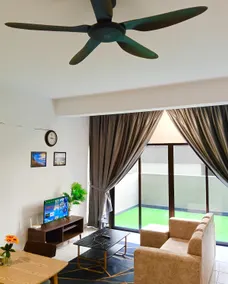 Youth City/Begonia Studio/Balcony/ Level 7/Netflix - Image 4