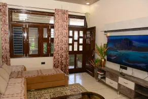 Swastik Mansion - Image 2