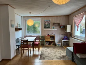 Family-friendly house in a quiet location - Image 2