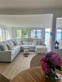 Waterfront Skaneateles Cottage - Image 2