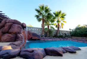 Big Family! -West Side, 5 Bedroom, 7 Bed - Image 4