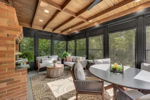 The Lodge at The Narrows Cabins - Image 3