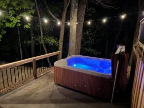 The Lodge at The Narrows Cabins - Image 4