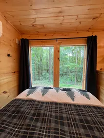 Energize Retreat Cabin #3 - Image 5