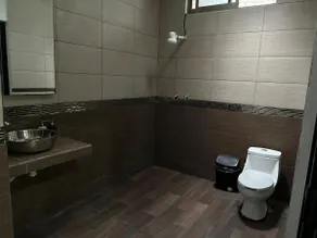 Spacious cozy apartment - Image 4