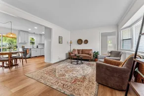 Sunwood Boutique House - Image 2