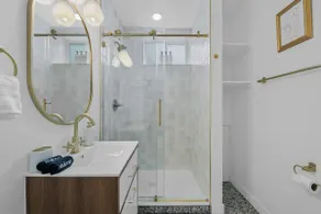 Designer 2BR | Platt Park | Pearl St + Wash Park - Image 3