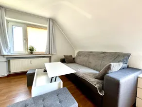 Top floor apartment with air conditioning - Image 2