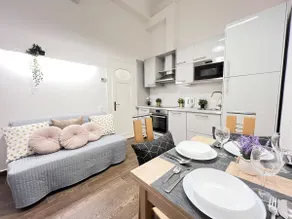 Modern Art Home w/AC+free Netflix @CentralBudapest - Image 2