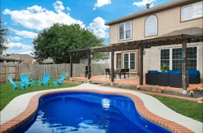 Sleeps 14|Pool | Fire pit | Grill | IKEA - Image 3
