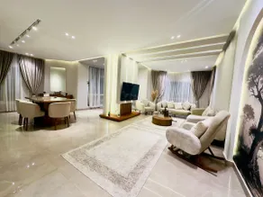 Luxury apart in Al Mohandiseen - Image 4