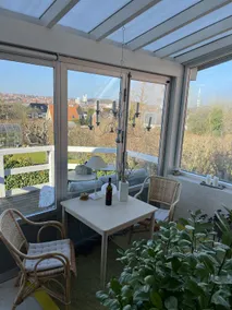 Charming sunroom with panorama view - Image 2