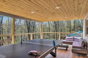 Cozy Retreat | Walk to Shops, Hot Tub, Fenced Yard - Image 3