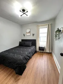 Stylish 3 bed 2 bath on Westcott - Image 5