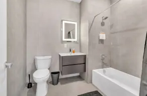 Stay | 1BR King l W/ Free Parking I Min fr NYC - Image 4
