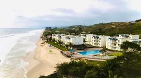 Unique beach front apartment with the best sunsets - Image 5