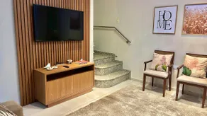 Beautiful townhouse, heated pool - Image 4