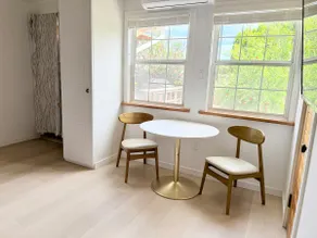 Private studio guest cottage - Image 5