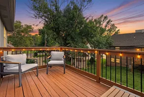 The Westwood - Charming Duplex Walkable to Plaza - Image 5