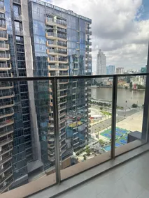 RiverView Corner Luxury 2Br 81m2 Opera by Chihome - Image 5
