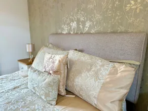 A luxury detached 4 bed home - Image 2