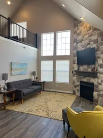 Mantua Lake House - Image 2