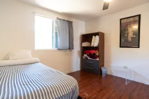Hilltop Apt with Ocean View - Image 4