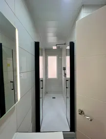 Song's apartment, Suite n25 b - Image 3
