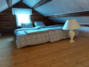 The Mädchenhaus, beautiful log cabin by the lake - Image 3