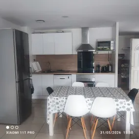 Detached house - Image 2