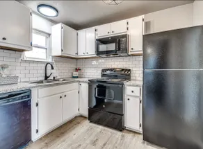 The Tiny Home on Route 66 - near downtown Chandler - Image 5