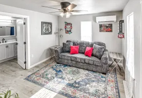 The Tiny Home on Route 66 - near downtown Chandler - Image 2