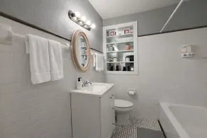 Stylish 2BR Getaway | Sleeps 4 | Quiet & Central - Image 2