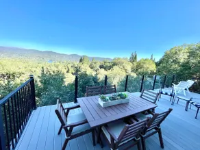 Starry Pines Chalet, Lake Views, Game Room, AC - Image 2