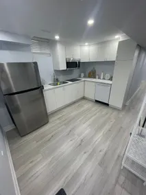 Bright and modern 1- bedroom - Image 3
