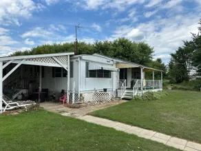 River retreat - Image 4