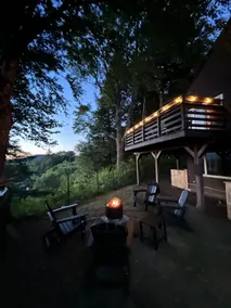 Mountain-View Getaway: Fireplace, King Beds & Toys - Image 2