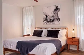 The Monterey - Private Pool , Grill , 4 King Beds - Image 4