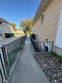 6-bedroom house with Wi-Fi, AC, and pet friendly! - Image 4