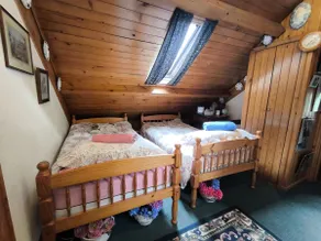 Quirky Cottage in the Brecon Beacons - Image 3