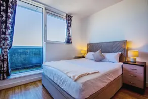 3BED PENTHOUSE NEAR LONDON CITY AIRPORT, O2 ARENA, LONDON EXCEL CENTRE with PARKING - Image 5