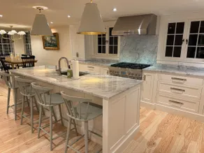 Huckleberry House - Newly Renovated 6 Bed in Town - Image 2