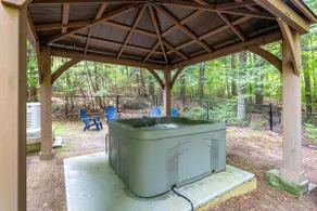 Hot Tub & Sauna Chalet | Dog-Friendly | Story Land - Image 2